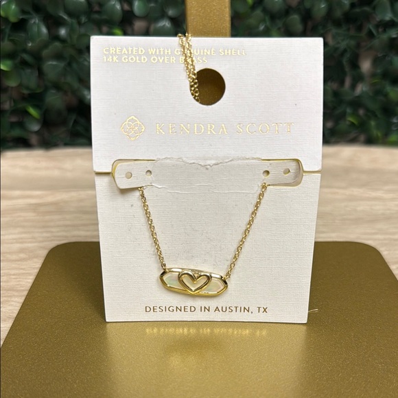 Kendra Scott Aria Mother Of Pearl 14K Gold Over Brass Pendant Necklace - Picture 2 of 3